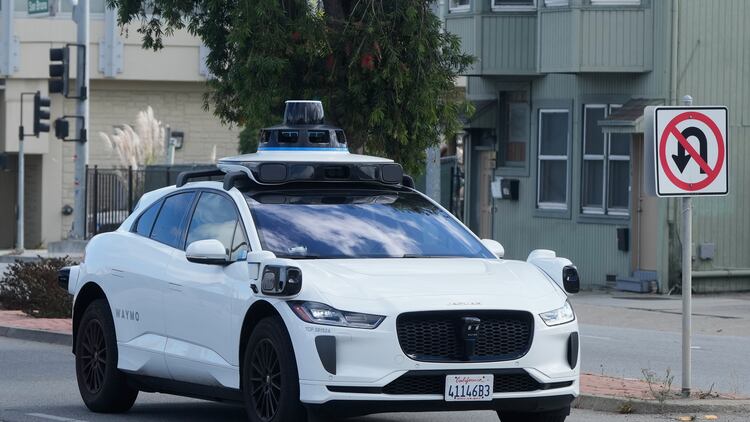 Waymo Expands Autonomous Rides to London Waymo Expands Autonomous Rides to London